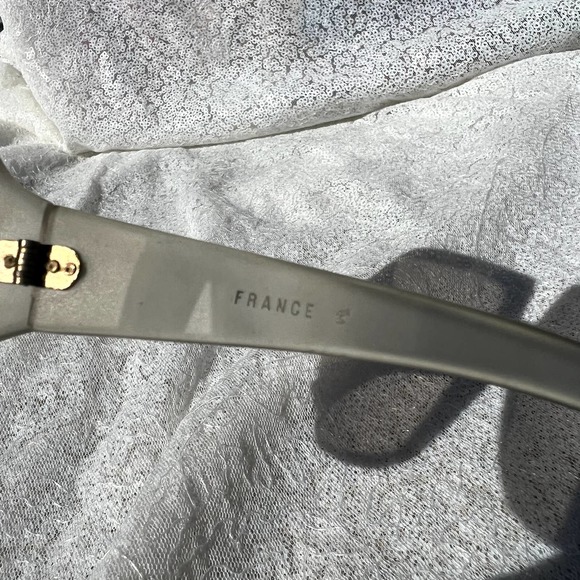 70s Opaque Oversize Square Sunglasses - Picture 3 of 11